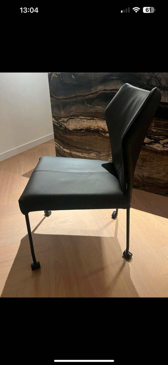 Image 1 of Bree'S New World - Fly Dining Chairs (6X)