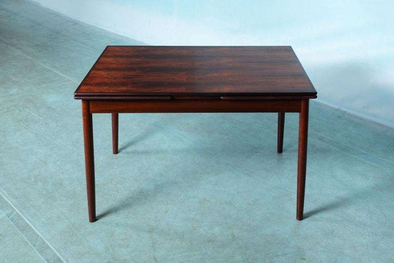Image 1 of Vintage Danish design dining table extendable, rosewood table