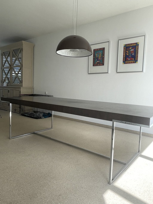 Athos B&B Italia dining table