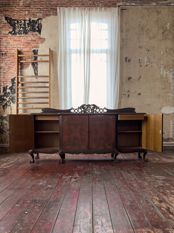 Image 1 of Cassettiera vintage in rovere e noce con piedini, 1920-1930