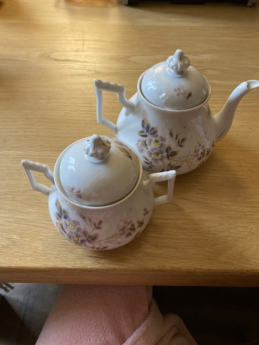 Antique De Fuisseaux Baudour tea set 1825