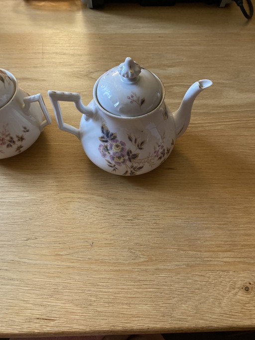 Antique De Fuisseaux Baudour tea set 1825