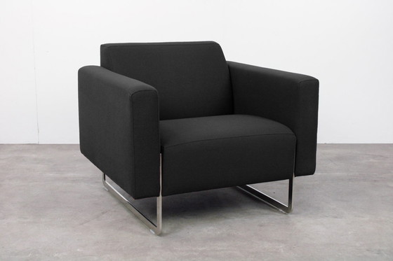 Image 1 of Artifort Mare FC302 fauteuil noir