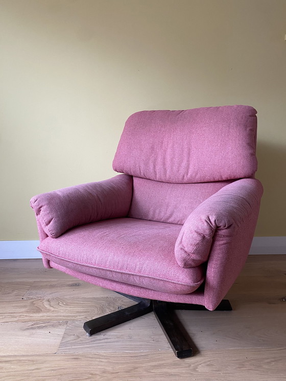 Image 1 of Leolux Swivel Armchair Cece