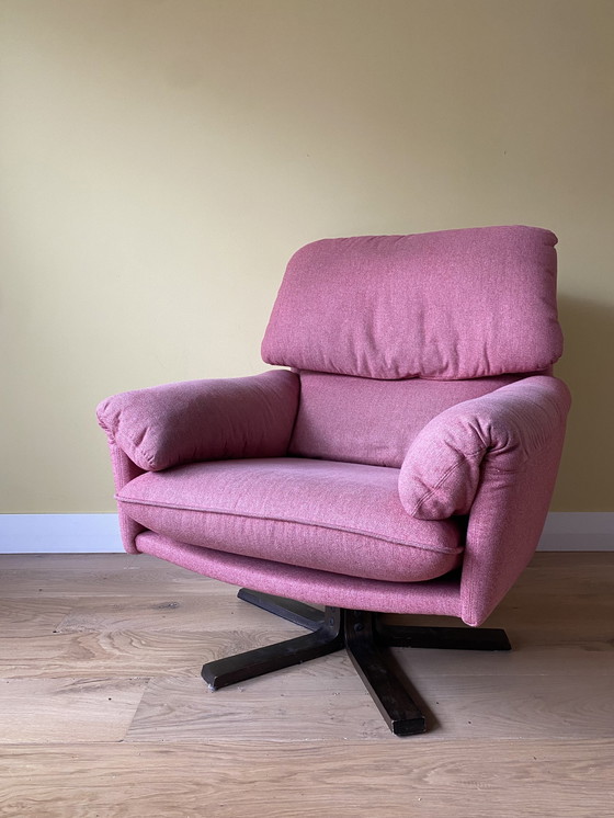 Image 1 of Leolux Swivel Armchair Cece