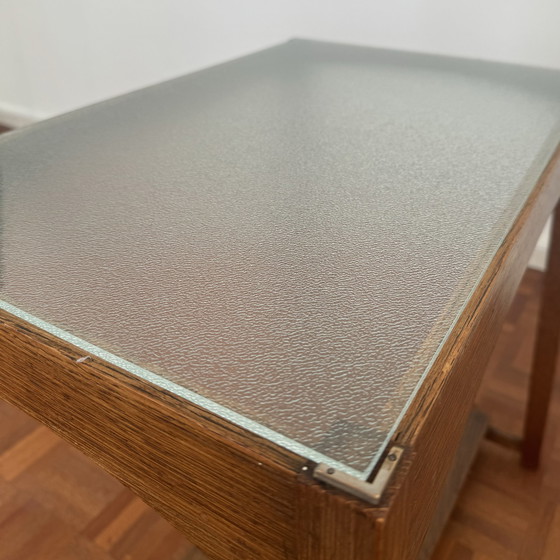 Image 1 of Art Deco side table with English glass