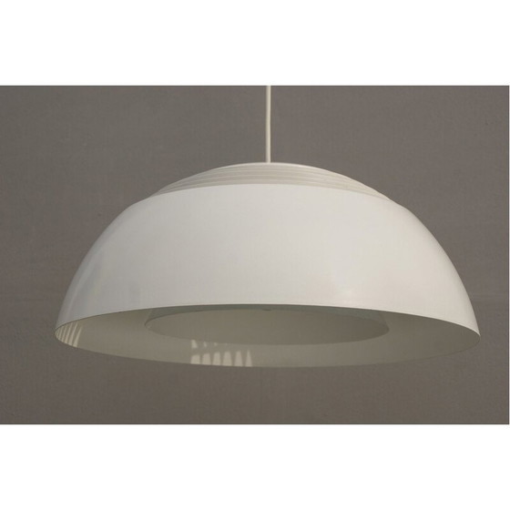 Image 1 of Vintage Aj Royal pendant lamp in aluminum and porcelain by Arne Jacobsen for Louis Poulsen, 1970s