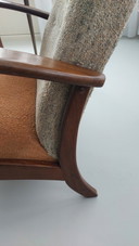 Seat Of 2 Chairs And Table