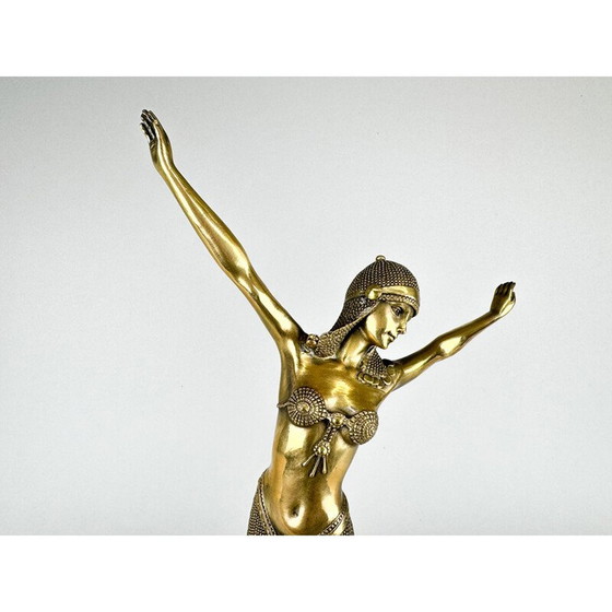 Image 1 of Vintage bronze sculpture of a dancer by D.H.Chiparus