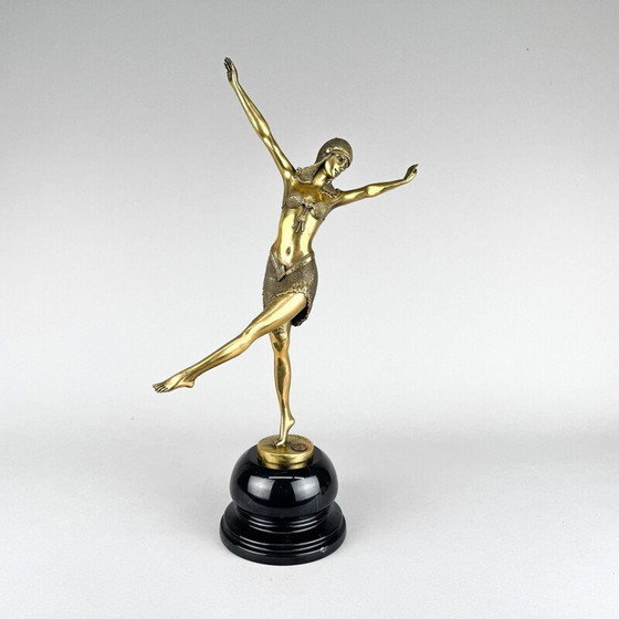 Image 1 of Vintage bronze sculpture of a dancer by D.H.Chiparus