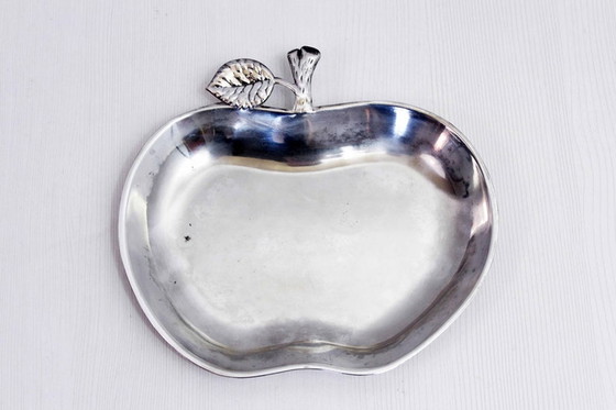 Image 1 of Cup or "apple" pocket in silver metal 1960