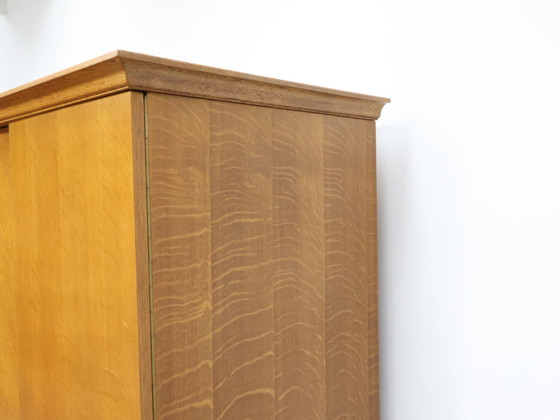 Image 1 of Armoire vintage 3 portes en chêne