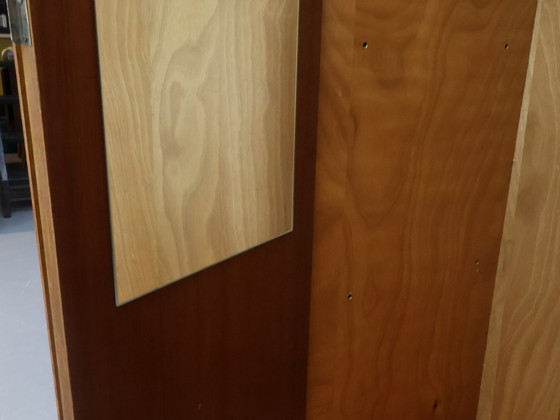 Image 1 of Armoire vintage 3 portes en chêne