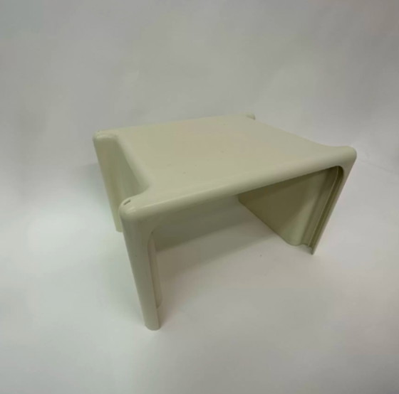 Image 1 of Table d'appoint moderne italienne en plastique attribuée à Giotto Stoppino pour Elco Scorze, années 1970