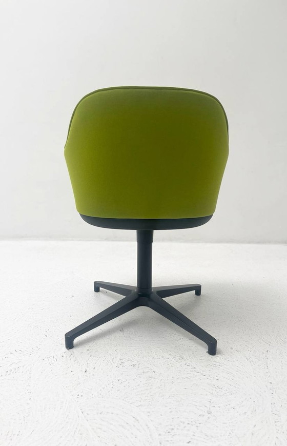 Image 1 of Set of 6 green Vitra Softshell Chair, four-star base 2010