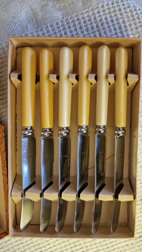 Image 1 of 6x Vintage Sheffield Fruit Knives With Bone Handle