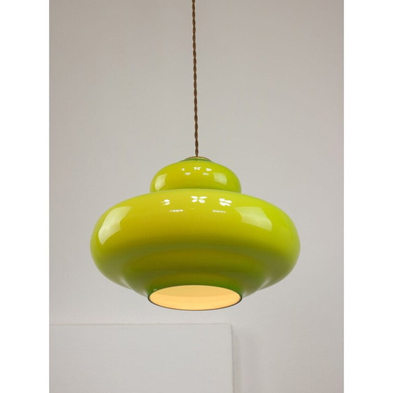 Image 1 of Vintage pendant lamp in green glass and brass, Italy