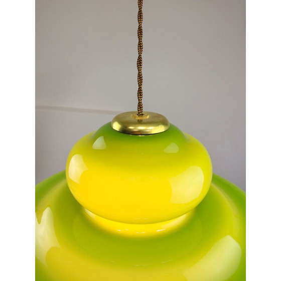 Image 1 of Vintage pendant lamp in green glass and brass, Italy