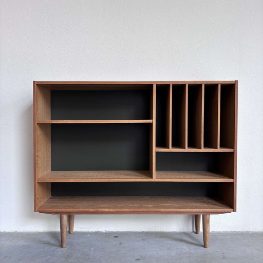Vintage Bookcase Oak Gray Backboard