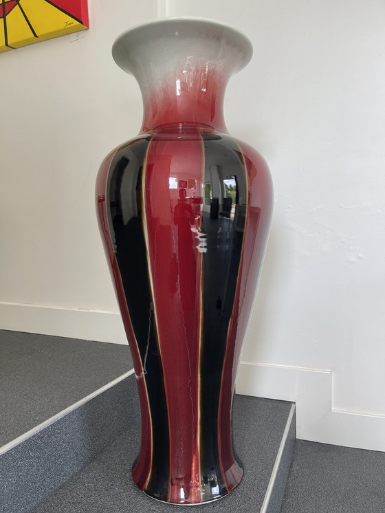 Image 1 of Floor Vase 1 Meter !