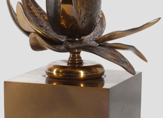 Image 1 of Solid Brass Flower Table Lamp 1970