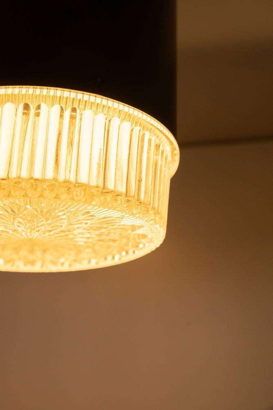 Image 1 of Plafonnier vintage en verre des années 1960