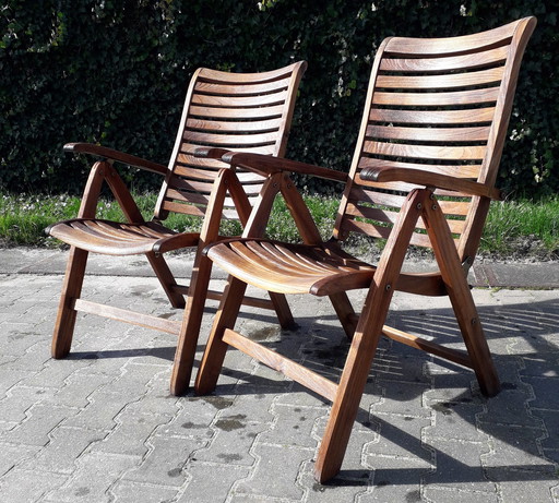 2 Kings Teak stand-up chairs, folding