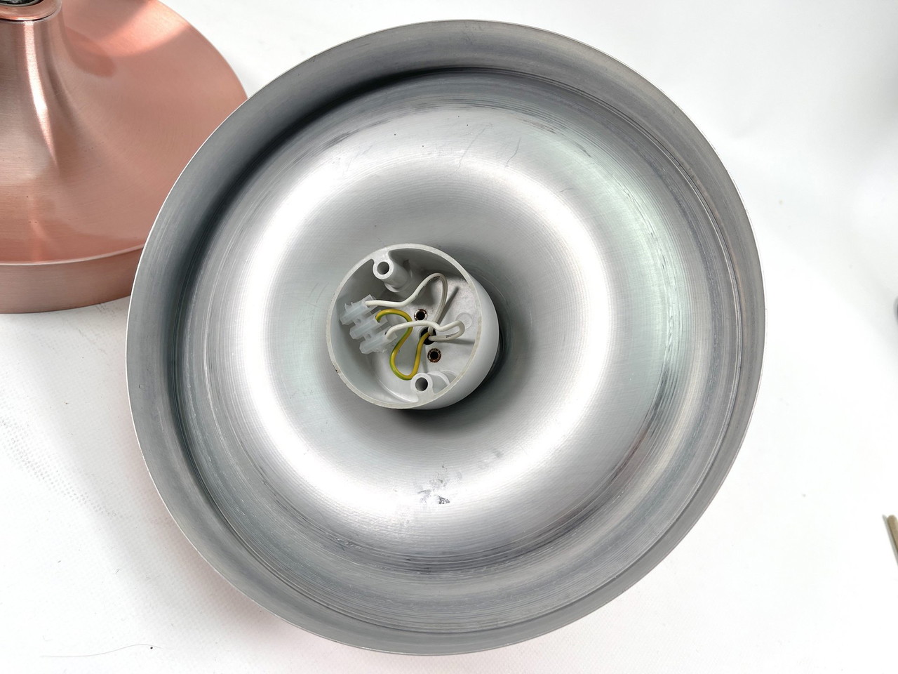 Charlotte Perriand Teka discus lamp copper Ufo | €380 | Whoppah