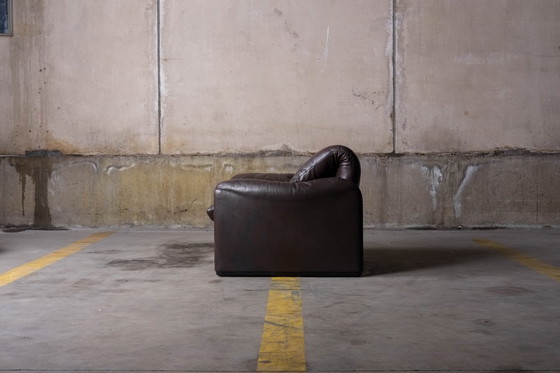 Image 1 of Cassina maralunga armchair by Vico Magistretti