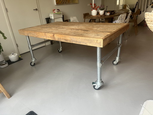 Zooff Design industrial dining table