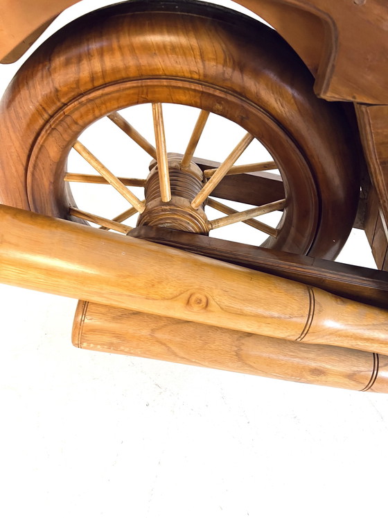 Image 1 of Harley Davidson '70 in teak massiccio 1:1