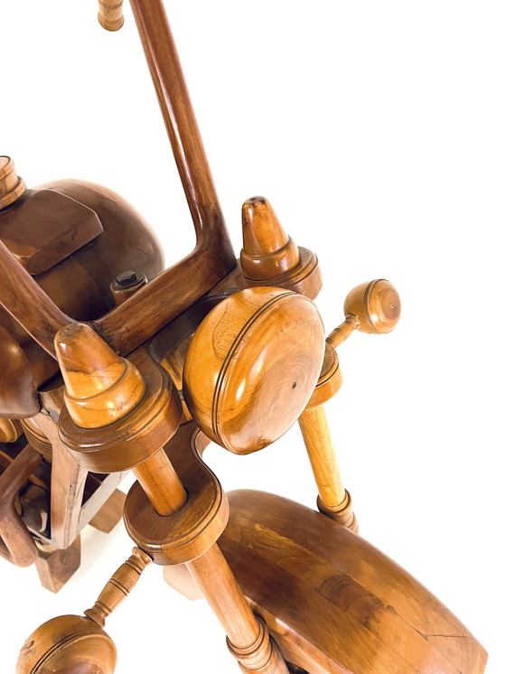 Image 1 of Harley Davidson '70 in teak massiccio 1:1