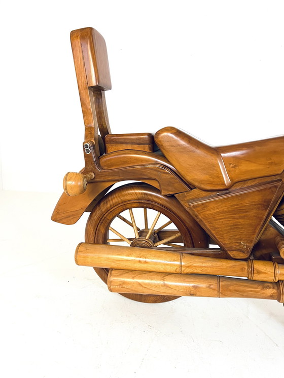 Image 1 of Harley Davidson '70 in teak massiccio 1:1