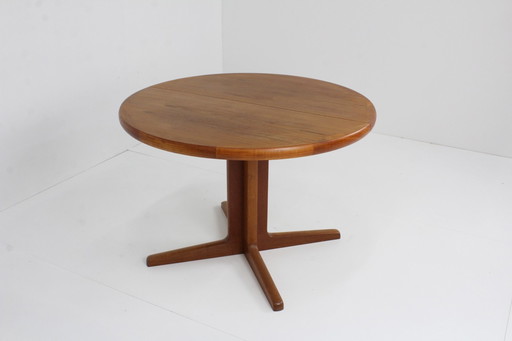 Danish round extendable dining table