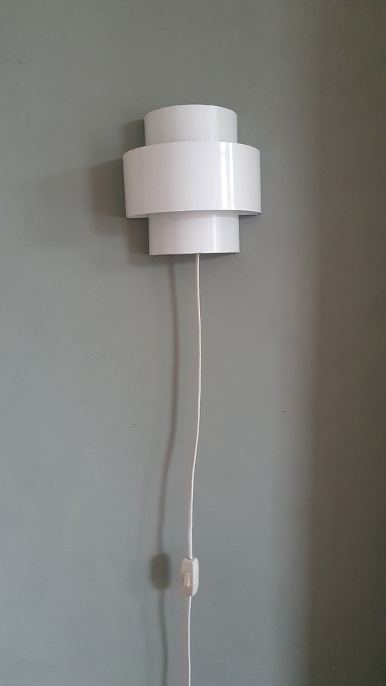 Image 1 of Anvia C21 wall lamp