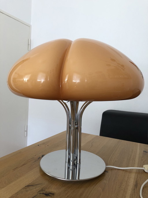 Harvey Guzzini Quadrifoglio table lamp