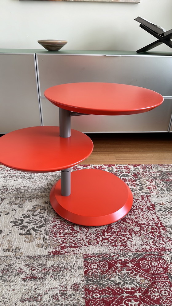 Image 1 of Leolux Cyclo side table