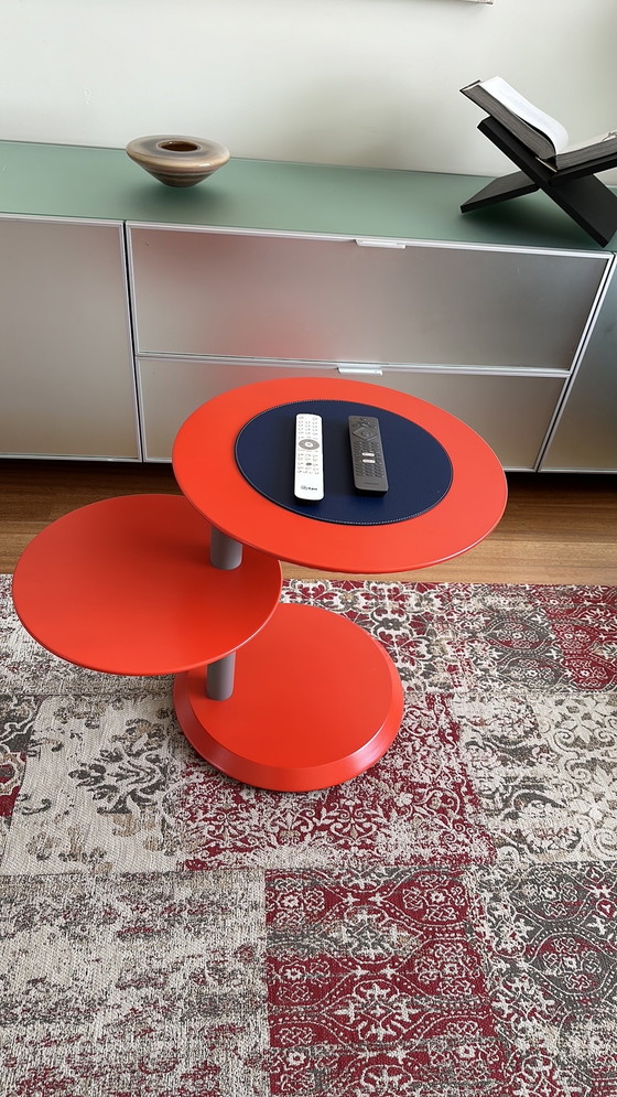 Image 1 of Leolux Cyclo side table