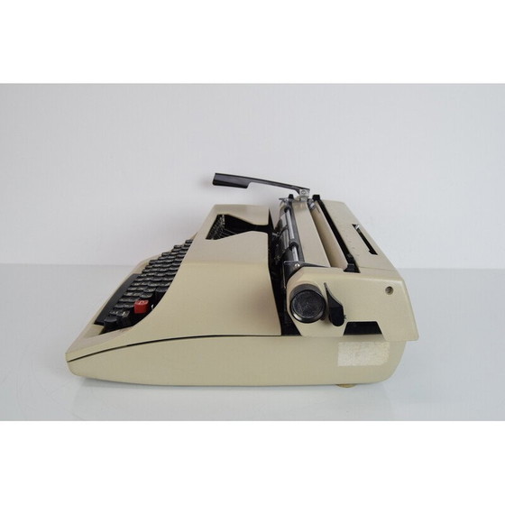 Image 1 of Macchina da scrivere di metà secolo, Cecoslovacchia, anni '80