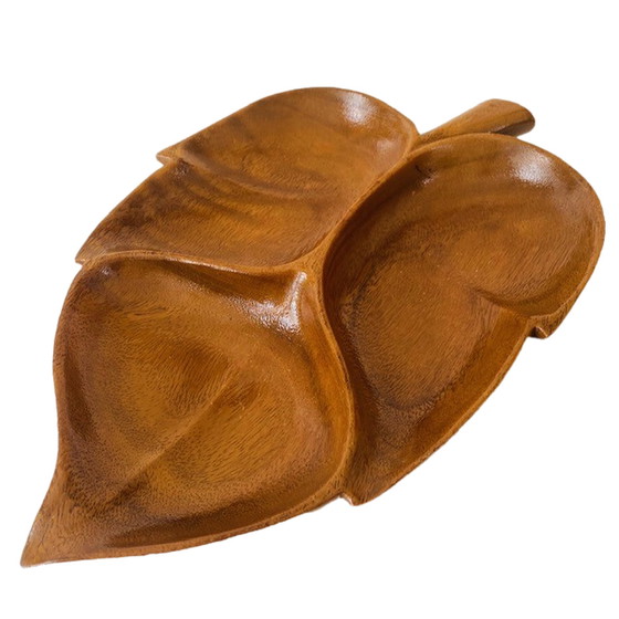 Image 1 of Acacia wood appetizer tray in leaf shape