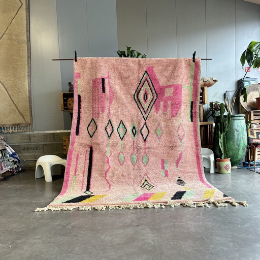 Pink Moroccan Wool Rug 