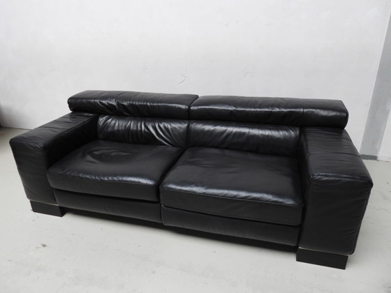 Image 1 of Natuzzi 3 seater sofa adjustable