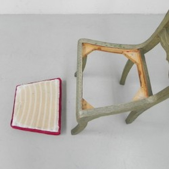 Image 1 of Chaise de salle à manger avec étain estampé