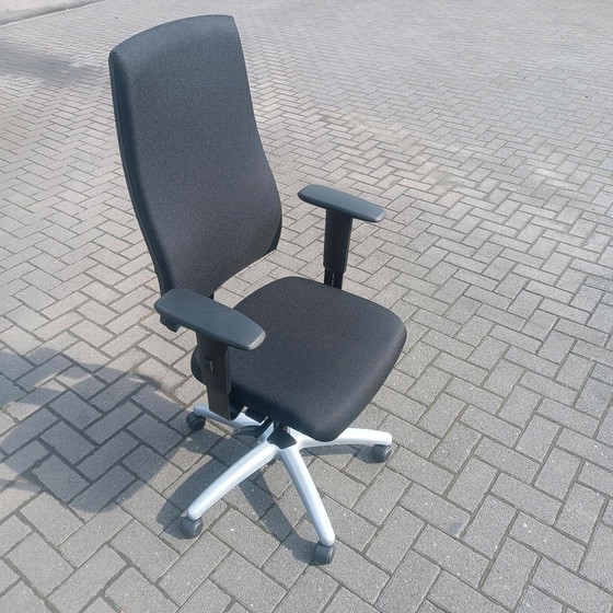 Image 1 of Interstuhl Goal 152 GT office swivel chair Office chair Office furniture