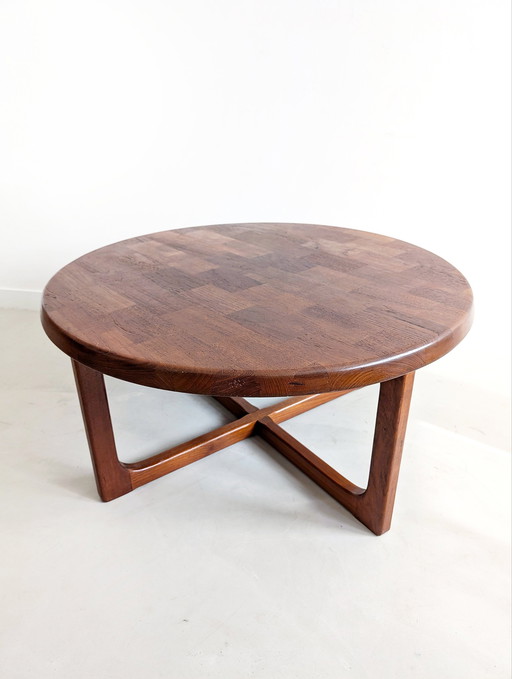 Round Midcentury Coffee Table By Niels Bach