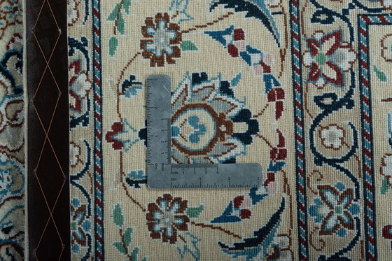 Image 1 of 300 X 200 Cm Hand-Knotted Nain 9 La Persian Rug With Silk