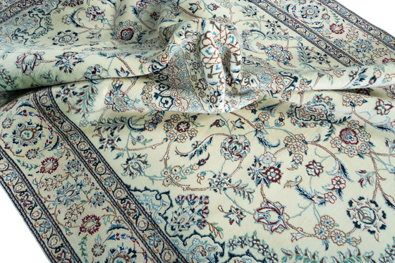 Image 1 of 300 X 200 Cm Hand-Knotted Nain 9 La Persian Rug With Silk