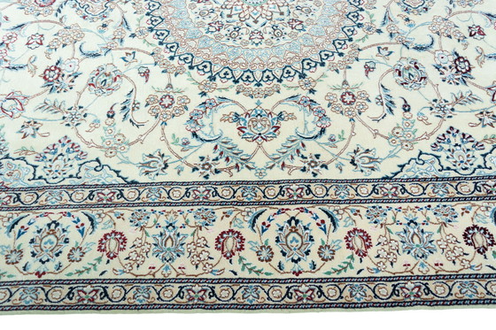 Image 1 of 300 X 200 Cm Hand-Knotted Nain 9 La Persian Rug With Silk