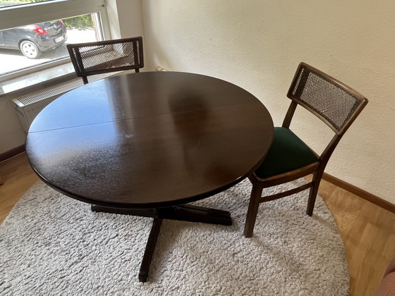 Image 1 of Thonet rosewood extendable round dining table