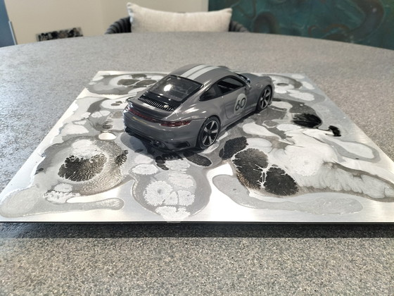 Image 1 of Table Porsche 911